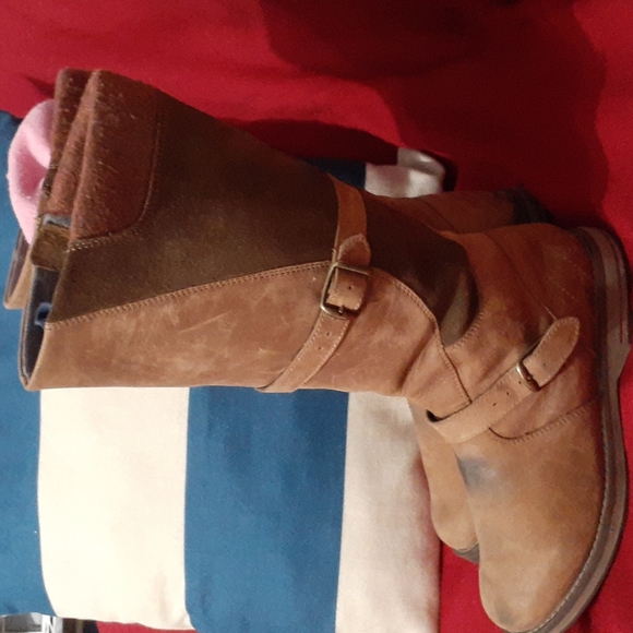 L.L. BEAN TALL BOOTS - Picture 2 of 12